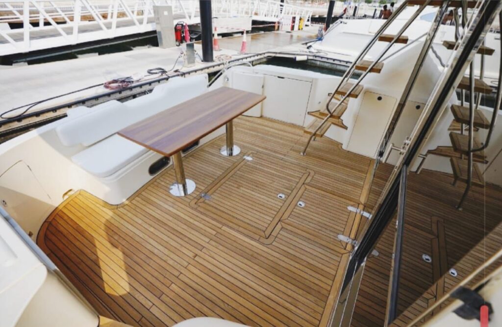 WhatsApp Image 2025-11-24 at 19.23.50 (1)