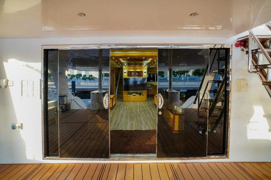 WhatsApp Image 2025-11-24 at 19.30.07