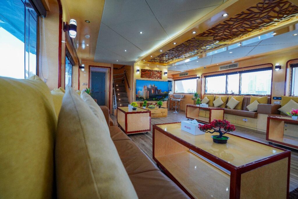 WhatsApp Image 2025-11-24 at 19.30.07 (2)