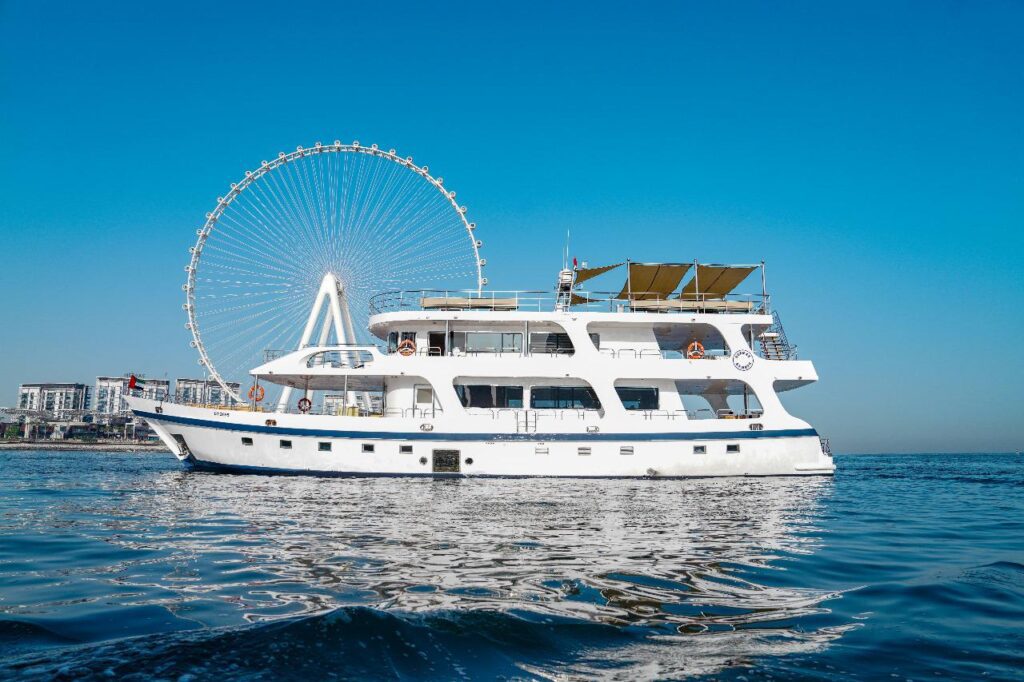 WhatsApp Image 2025-11-24 at 19.30.09 (1)